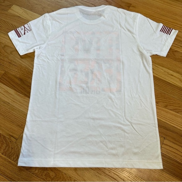 NWT Grunt Style April 2024 Club Member T-Shirt Sz L - Picture 8 of 8